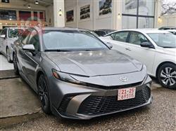 تۆیۆتا کامری